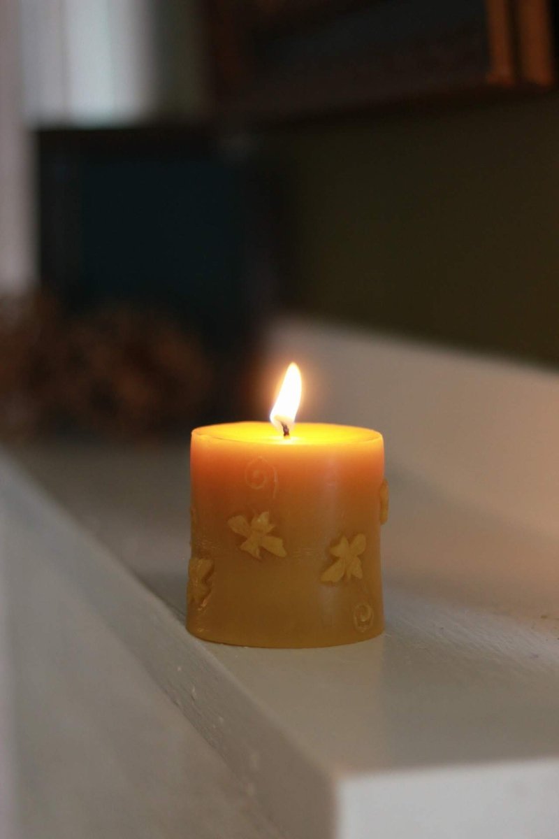 Buzzy Bee Pillar Beeswax Candle - The Buzzy Bee Co.